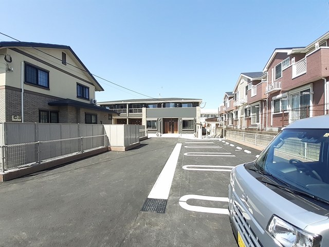 14/20 駐車場