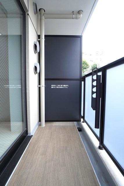 23/30 バルコニー