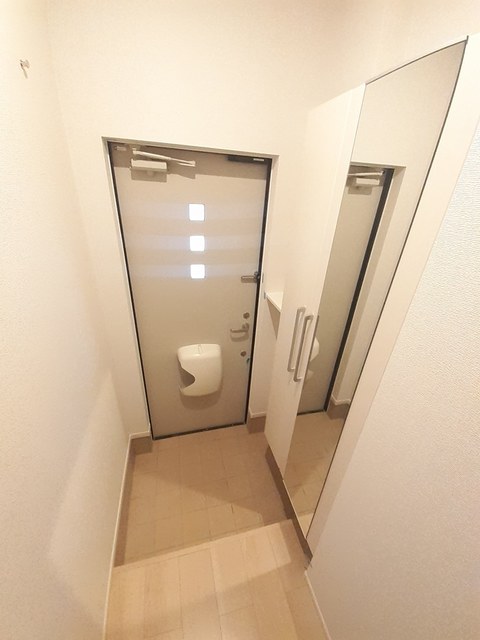 6/20 玄関