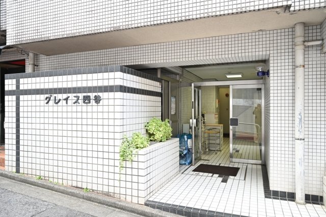 4/5 エントランス