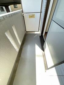 13/16 バルコニー