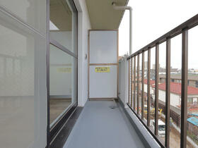 13/16 バルコニー