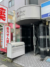 17/17 エントランス