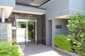 2/2 エントランス