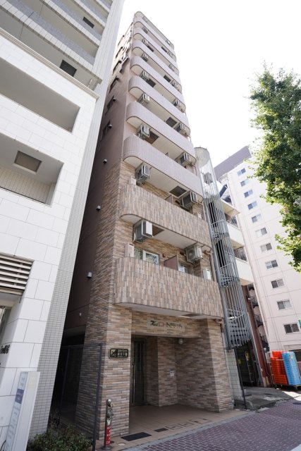 スカイコート麻布十番の外観