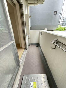 13/16 バルコニー