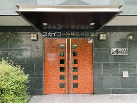 2/2 エントランス