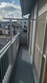 13/16 バルコニー