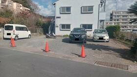 2/2 駐車場