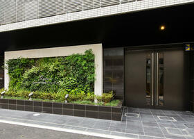 4/4 エントランス