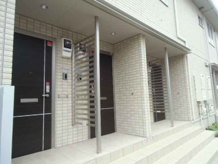 20/20 エントランス