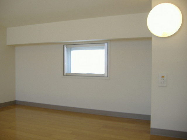 21/30 室内