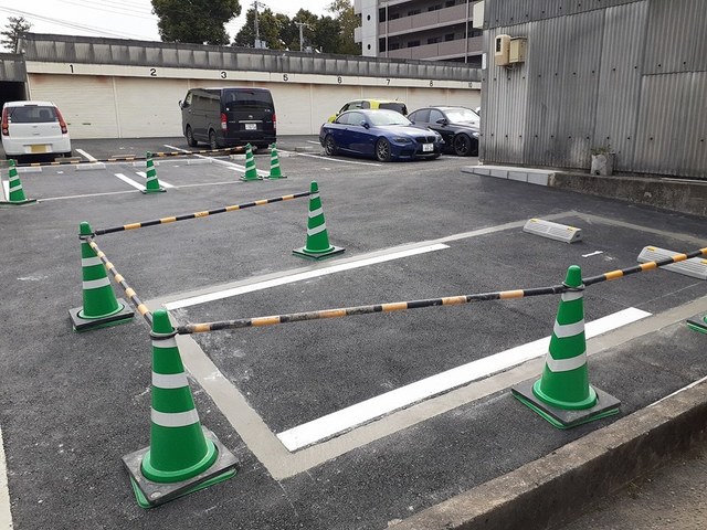 14/20 駐車場