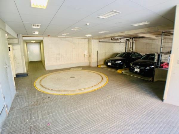 3/5 駐車場
