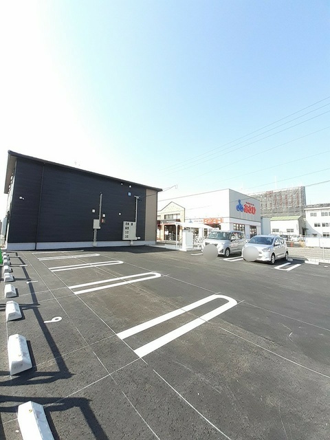 14/20 駐車場