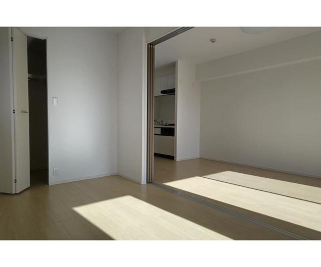 13/30 リビング/ダイニング