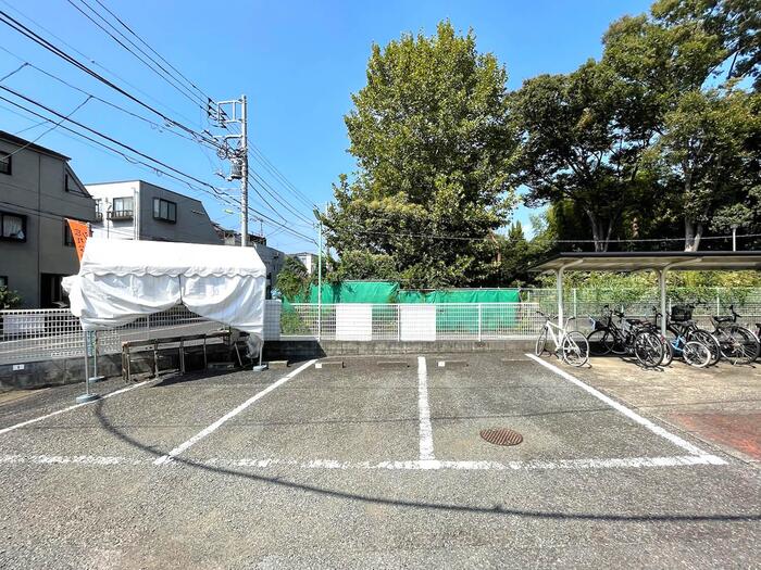 20/21 駐車場