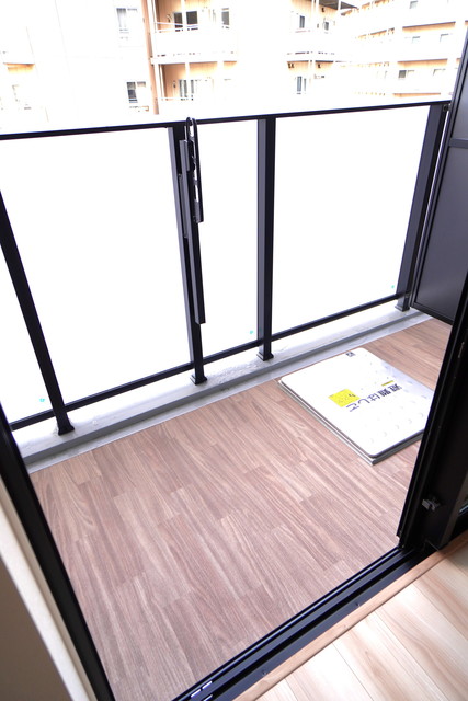 13/20 バルコニー