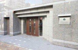 5/5 エントランス