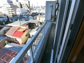 13/16 バルコニー