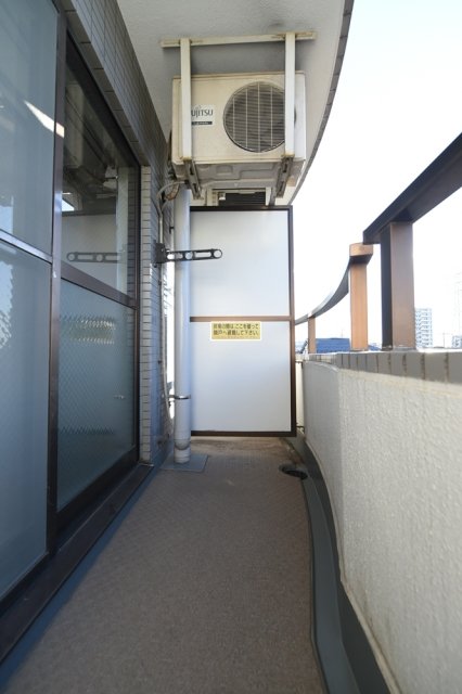 15/23 バルコニー