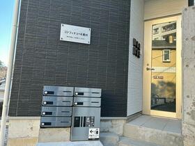 3/3 エントランス