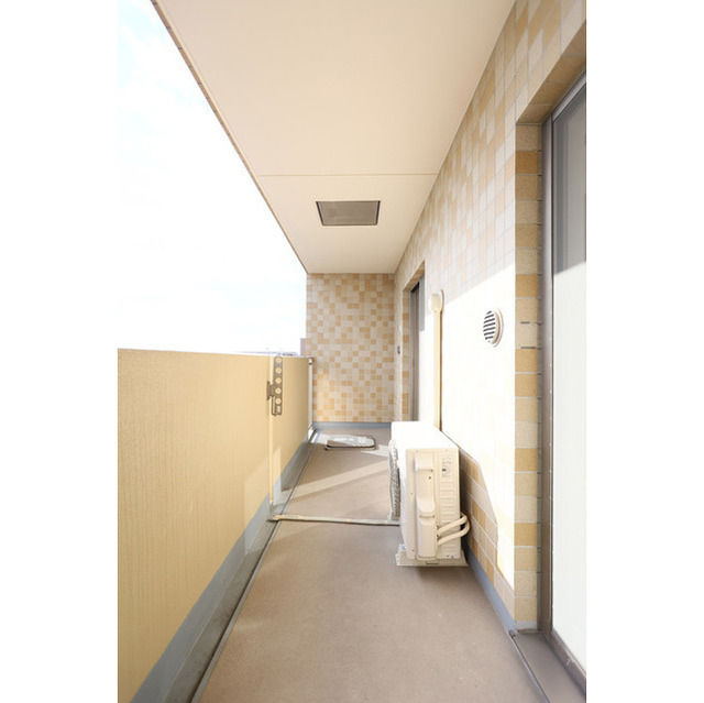 13/27 バルコニー