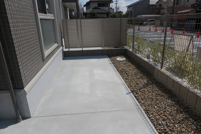 20/27 バルコニー