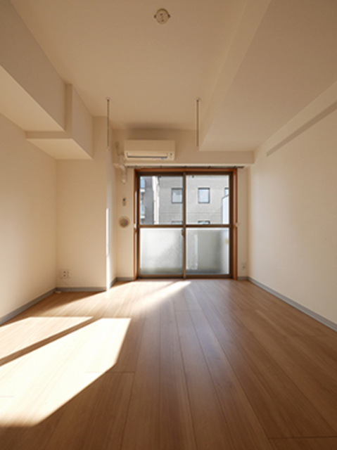 16/28 リビング/ダイニング