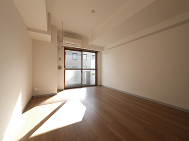 21/28 リビング/ダイニング