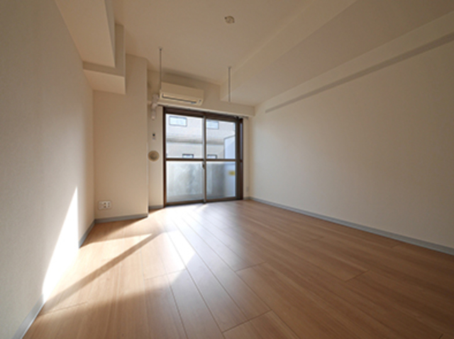 22/29 リビング/ダイニング