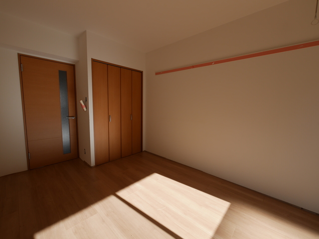 18/29 リビング/ダイニング