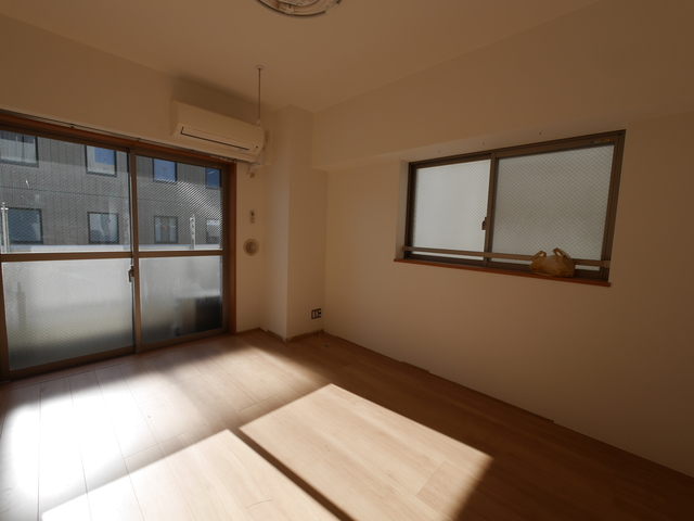 19/29 リビング/ダイニング