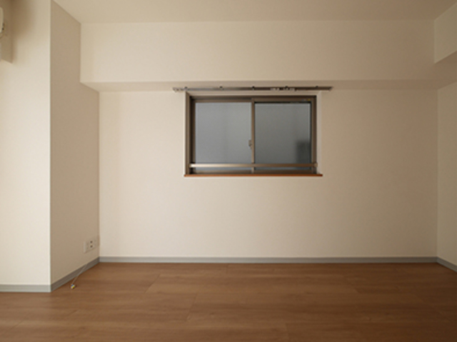 24/29 リビング/ダイニング