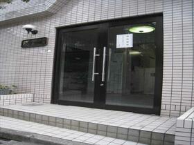 15/25 エントランス