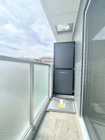 13/20 バルコニー