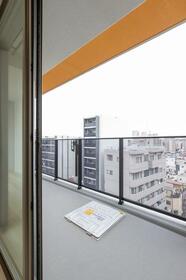 13/16 バルコニー