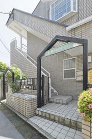 2/2 エントランス