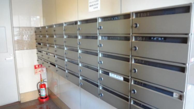 14/15 エントランス