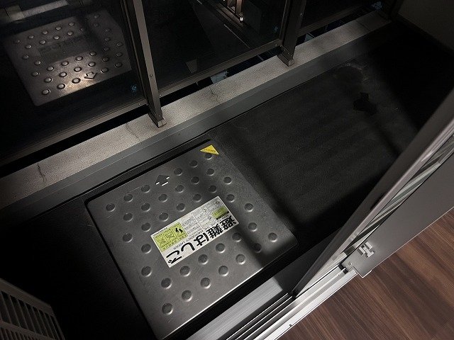 13/23 バルコニー