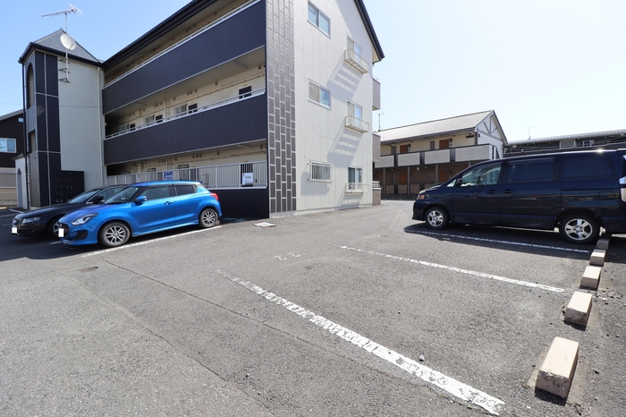 19/20 駐車場