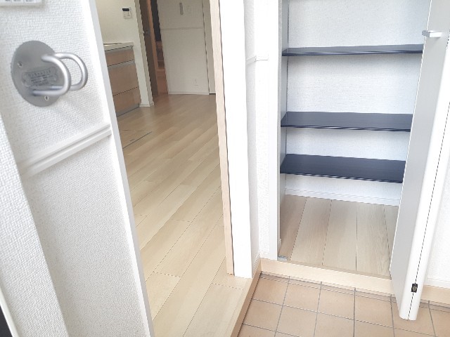 6/20 玄関