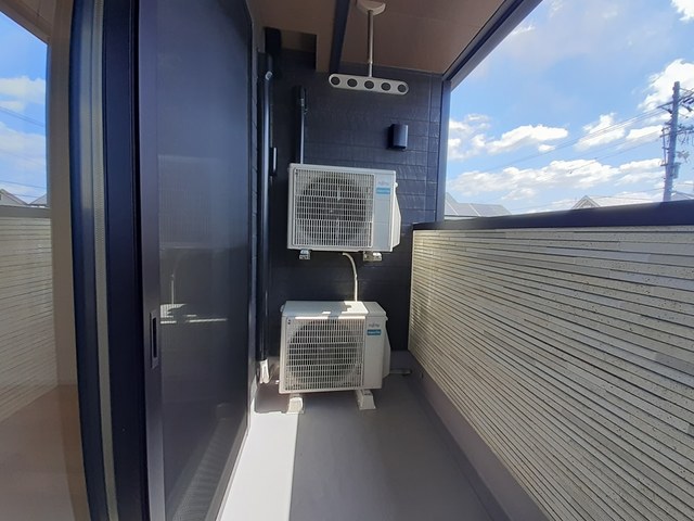 13/20 バルコニー