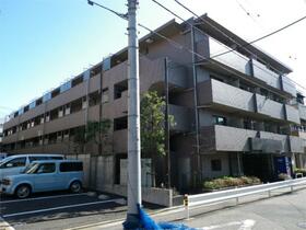 16/19 エントランス