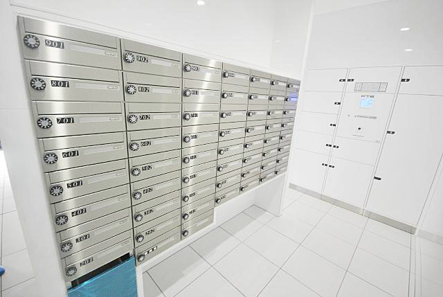 20/30 エントランス