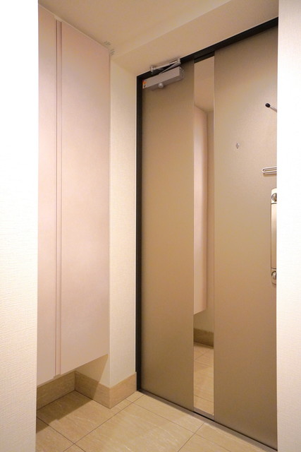 15/30 玄関