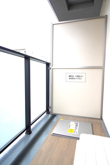 25/30 バルコニー