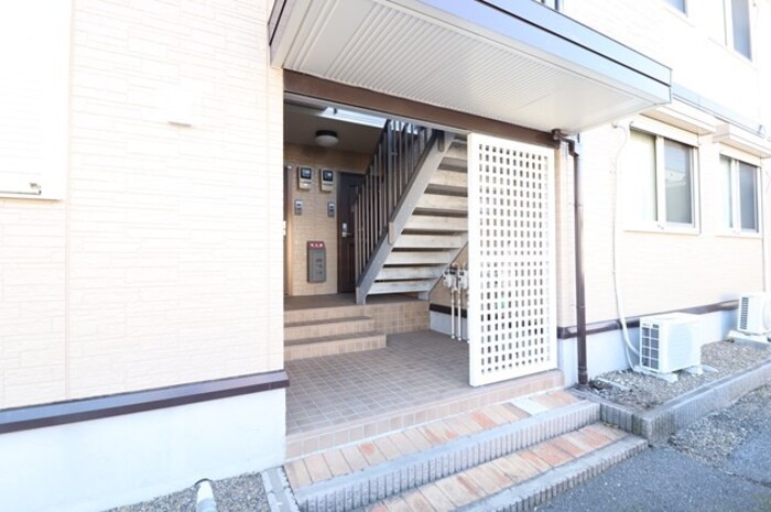 2/10 エントランス