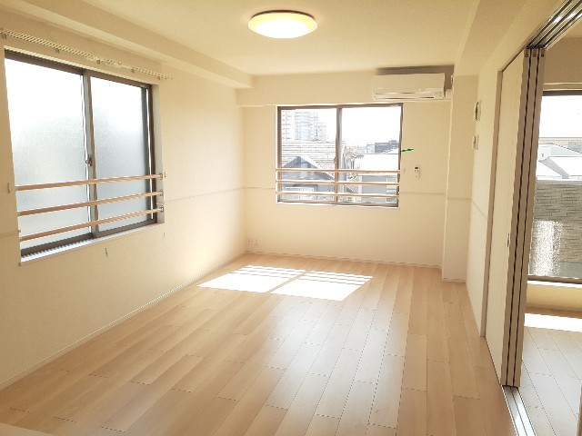 3/22 リビング/ダイニング