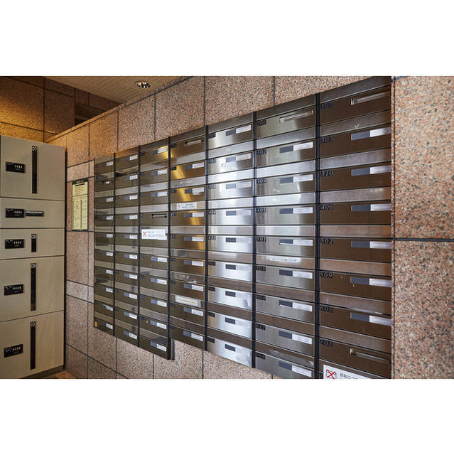 22/24 エントランス